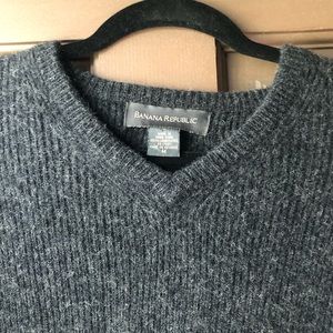 Banana Republic Crewneck